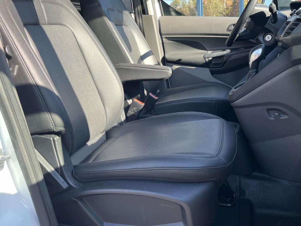 used 2022 Ford Transit Connect car, priced at $36,990