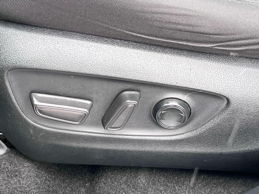 used 2020 Toyota RAV4 car, priced at $24,900
