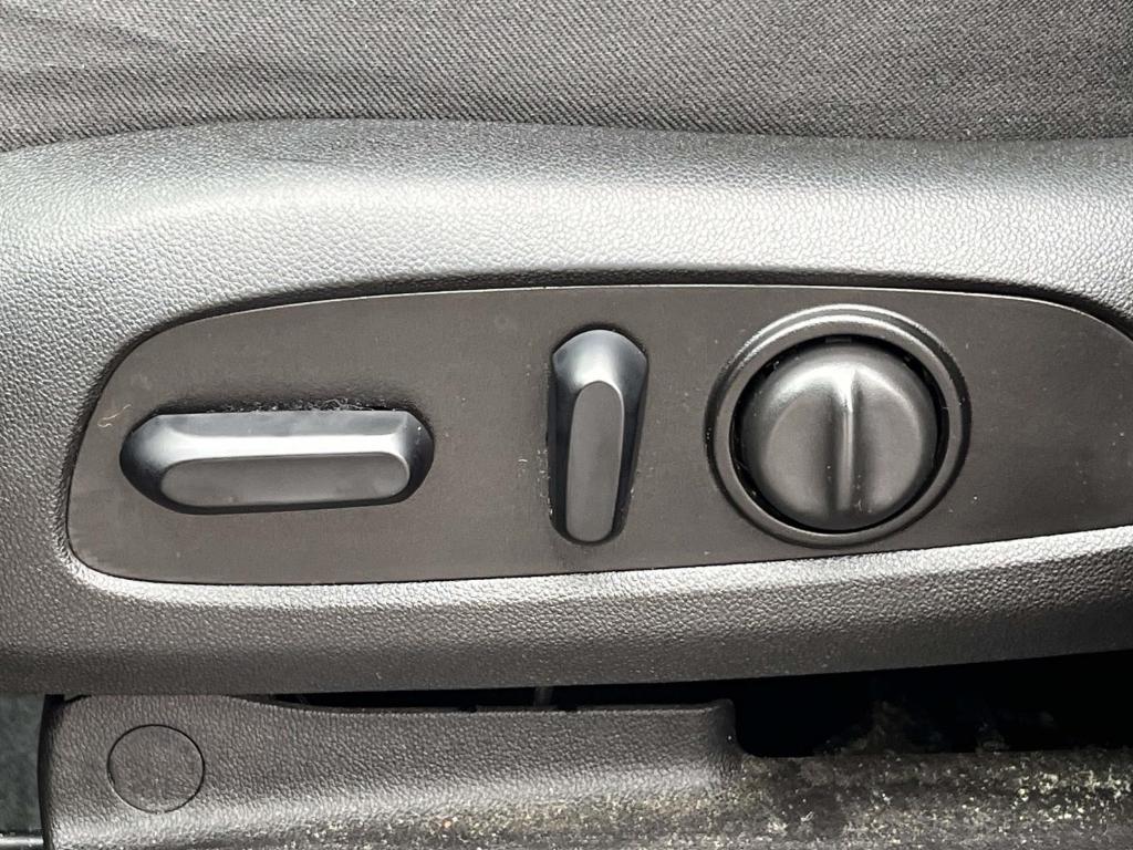 used 2018 Chevrolet Equinox car, priced at $16,900