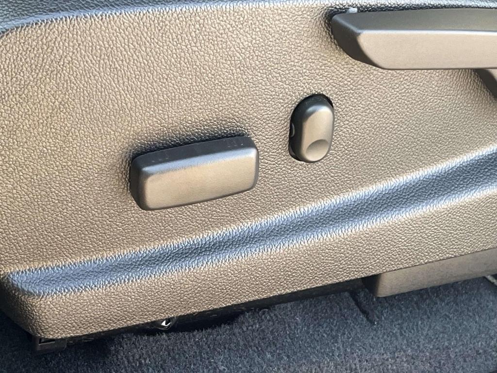 used 2022 Chevrolet Colorado car, priced at $33,900