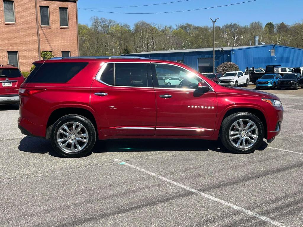 used 2020 Chevrolet Traverse car, priced at $32,990