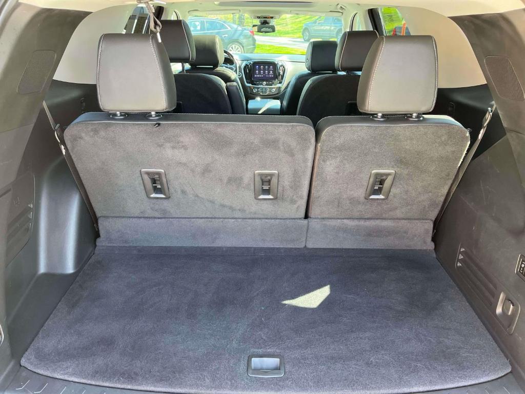 used 2020 Chevrolet Traverse car, priced at $32,990