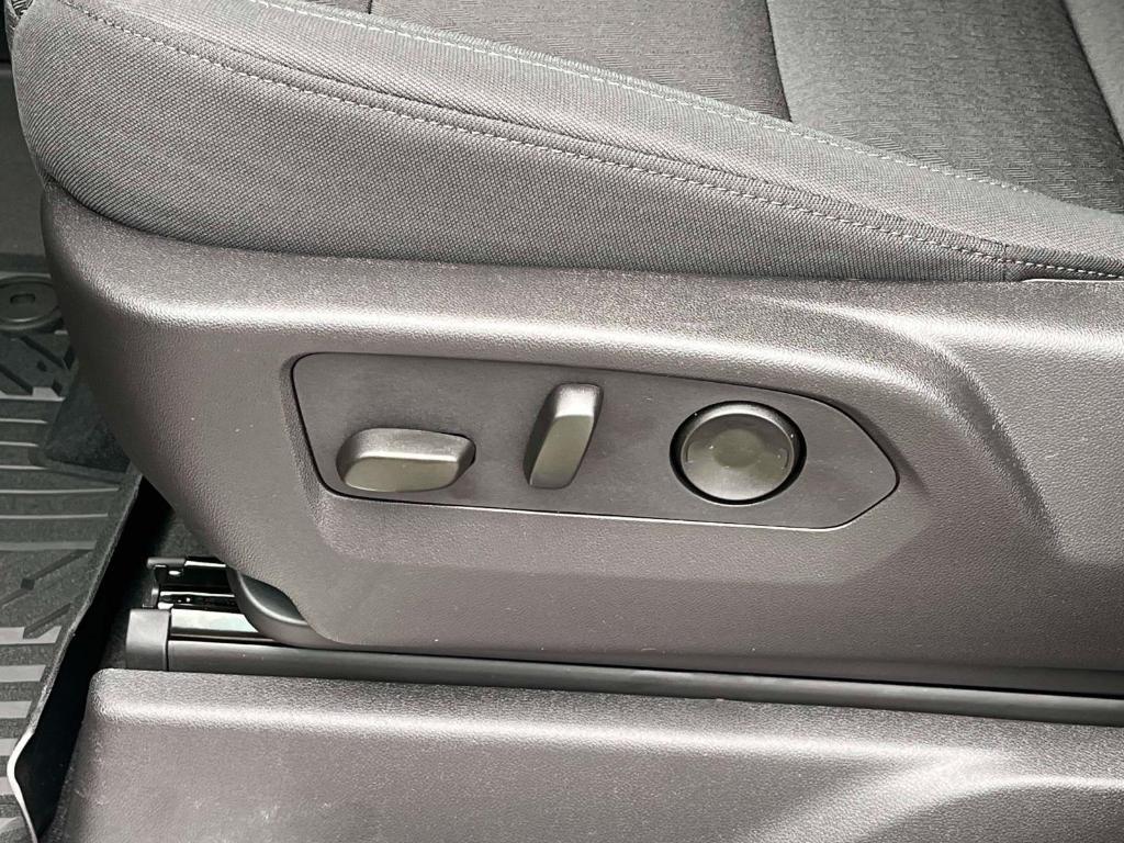 new 2025 Chevrolet Silverado 1500 car, priced at $72,265