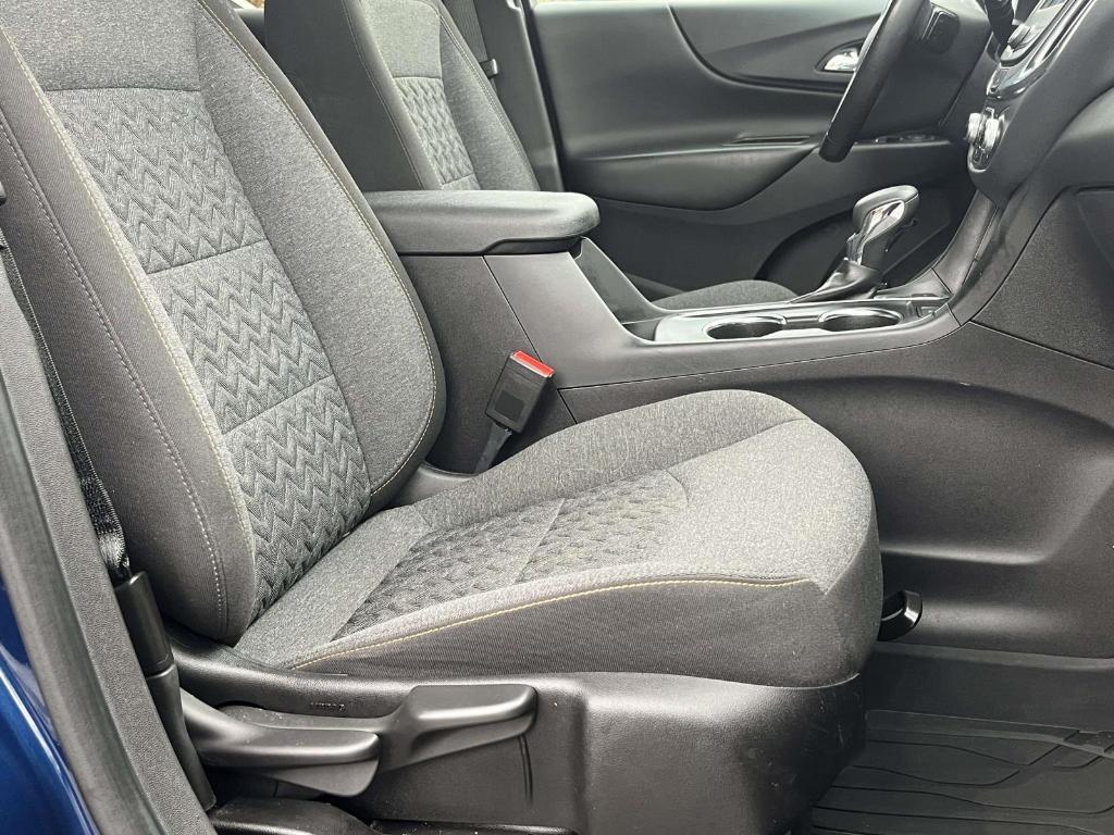 used 2022 Chevrolet Equinox car, priced at $21,700