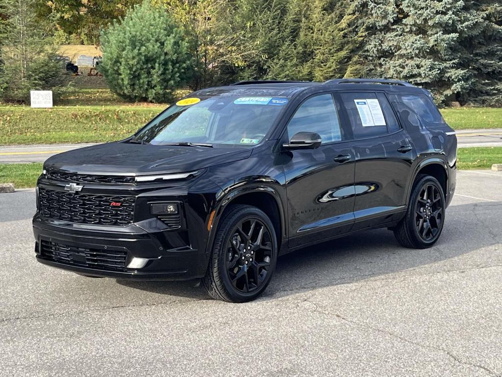 used 2024 Chevrolet Traverse car, priced at $52,900