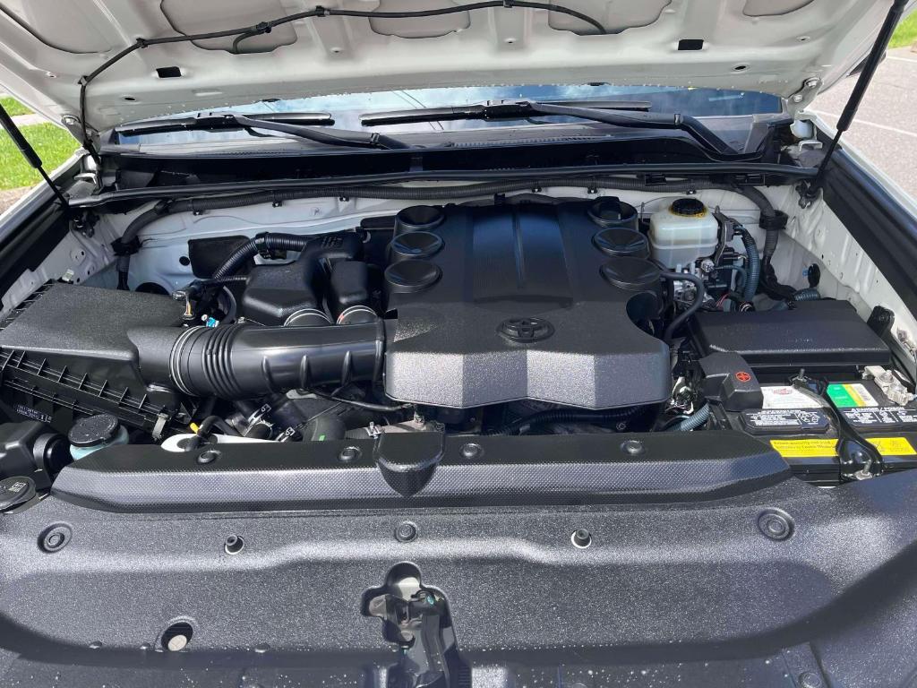 used 2014 Toyota 4Runner car, priced at $22,900