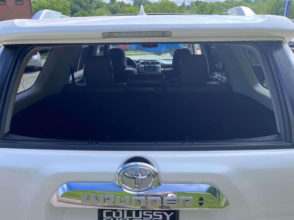 used 2014 Toyota 4Runner car, priced at $22,900