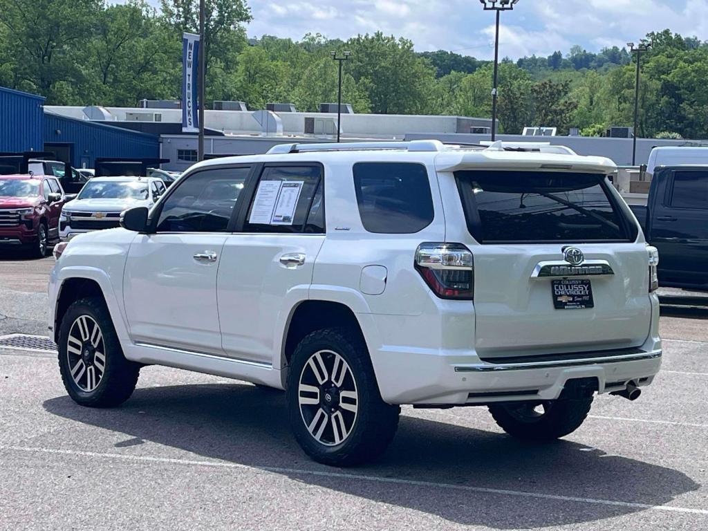 used 2014 Toyota 4Runner car, priced at $22,900