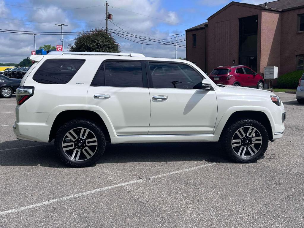 used 2014 Toyota 4Runner car, priced at $22,900