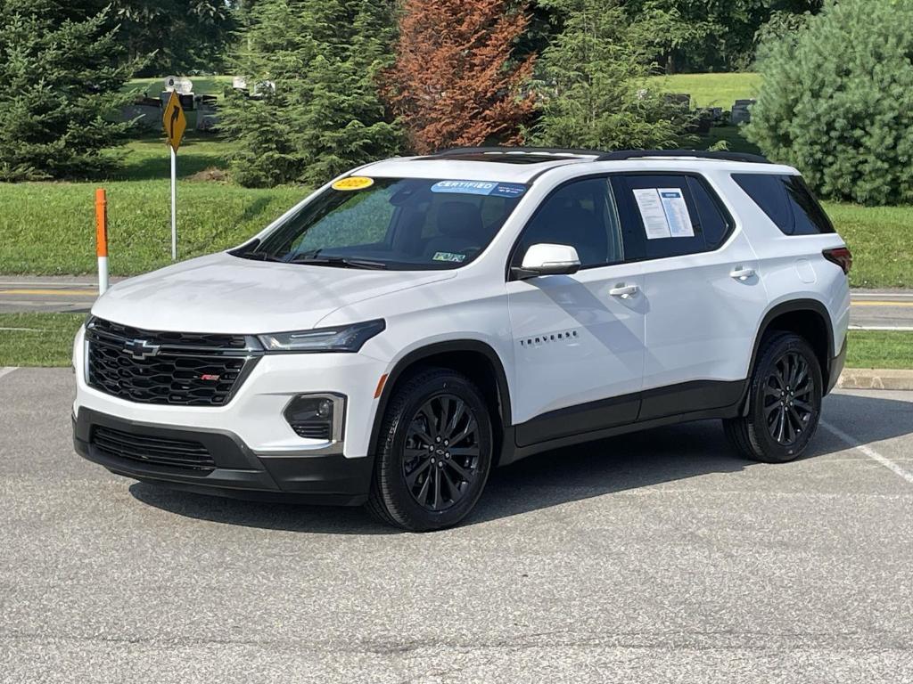 used 2022 Chevrolet Traverse car, priced at $34,900