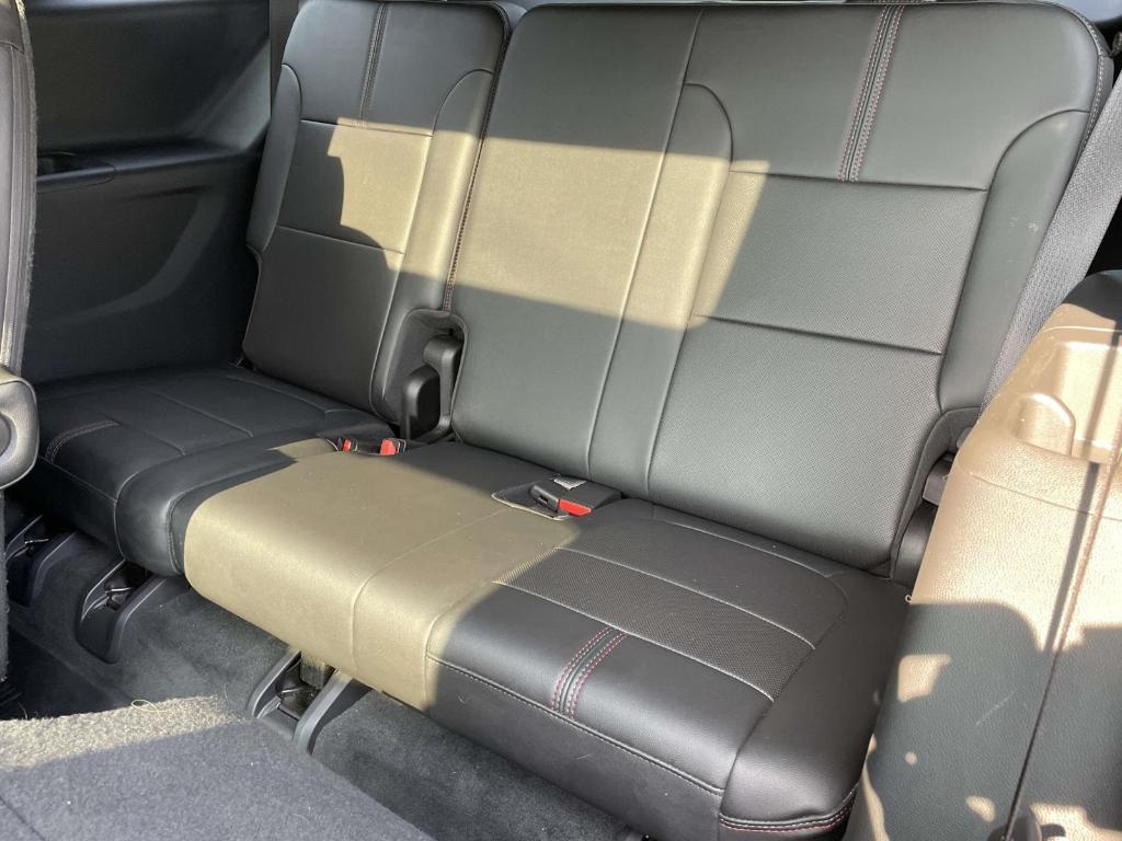 used 2022 Chevrolet Traverse car, priced at $34,900