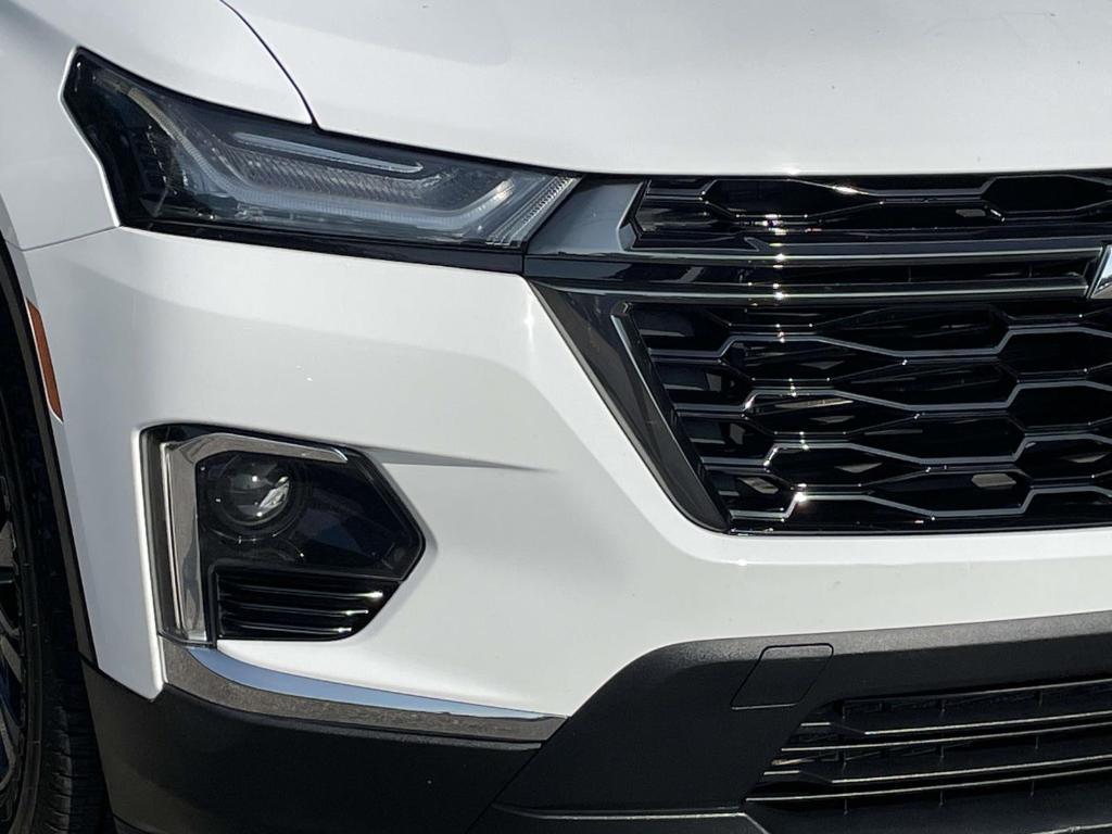 used 2022 Chevrolet Traverse car, priced at $34,900