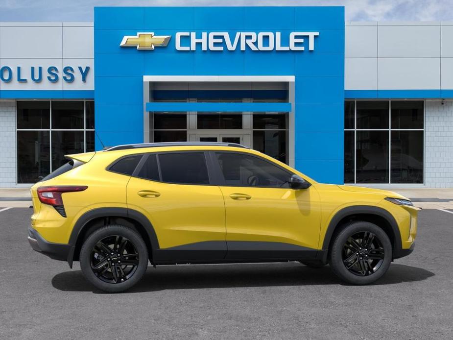 new 2025 Chevrolet Trax car, priced at $27,355