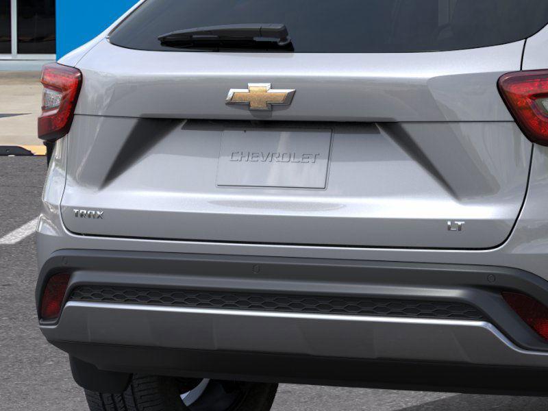 new 2025 Chevrolet Trax car, priced at $25,504