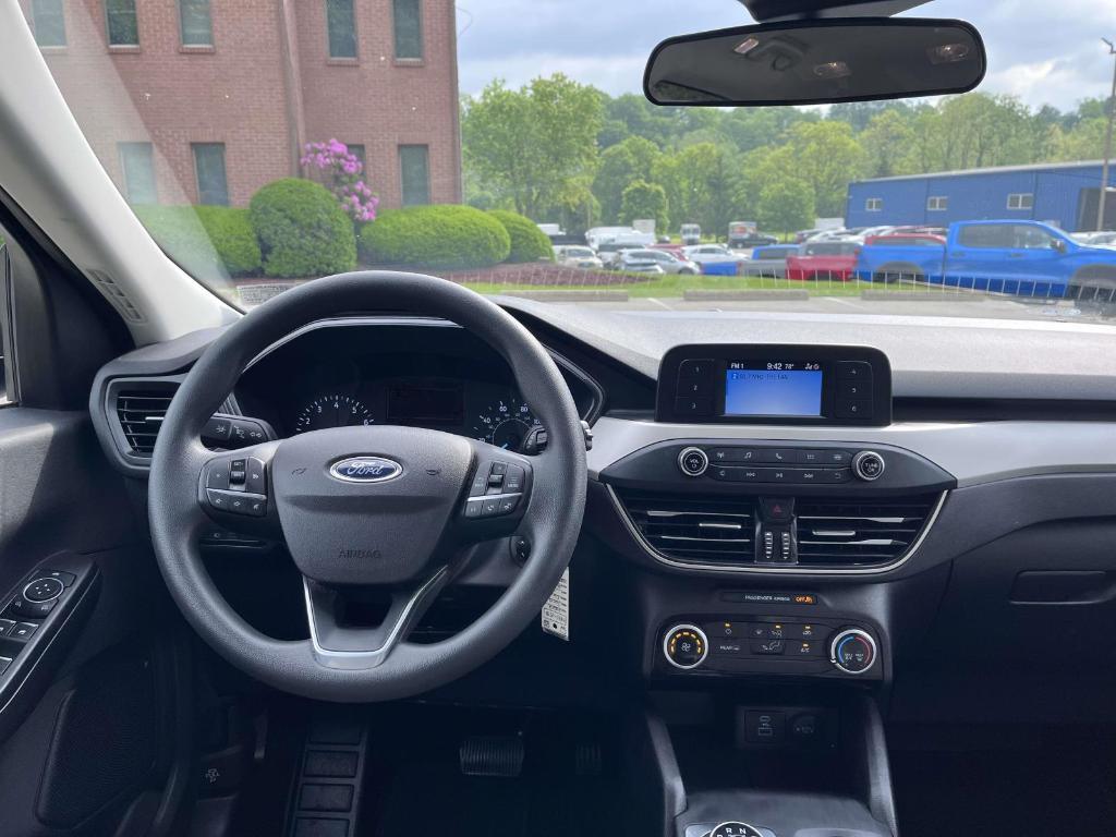 used 2022 Ford Escape car, priced at $19,500