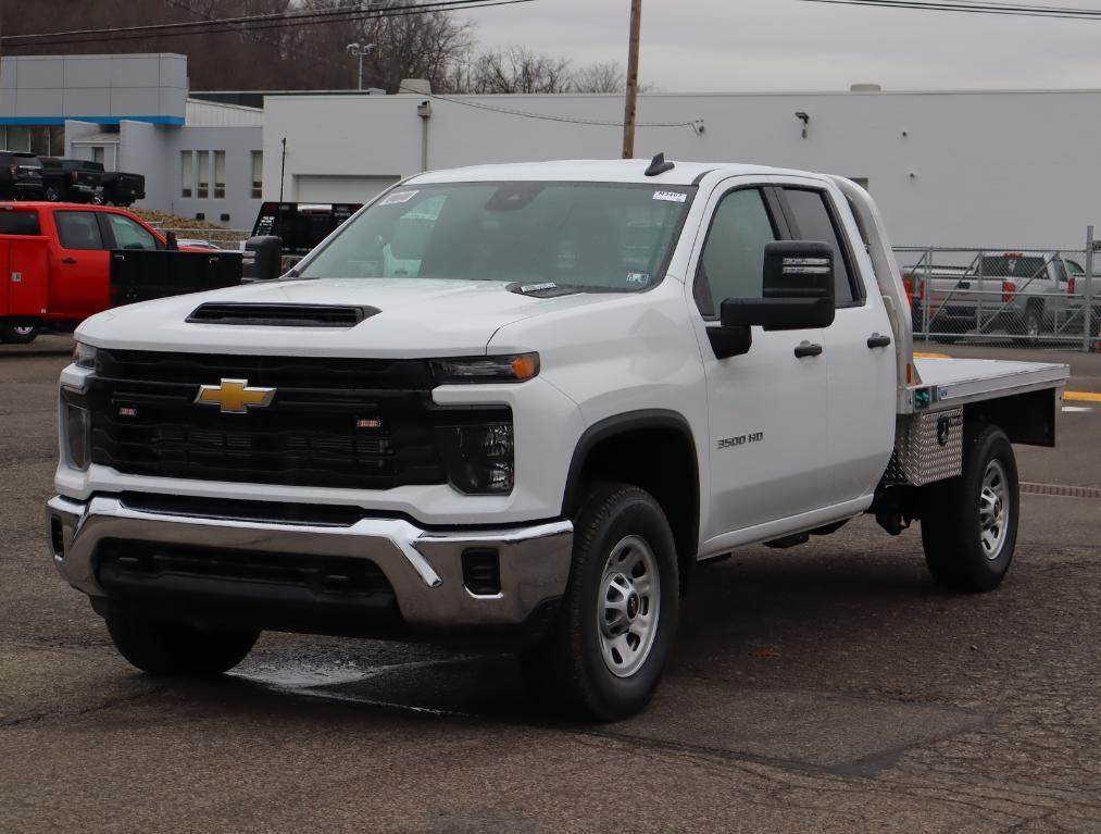 new 2025 Chevrolet Silverado 3500 car, priced at $82,608