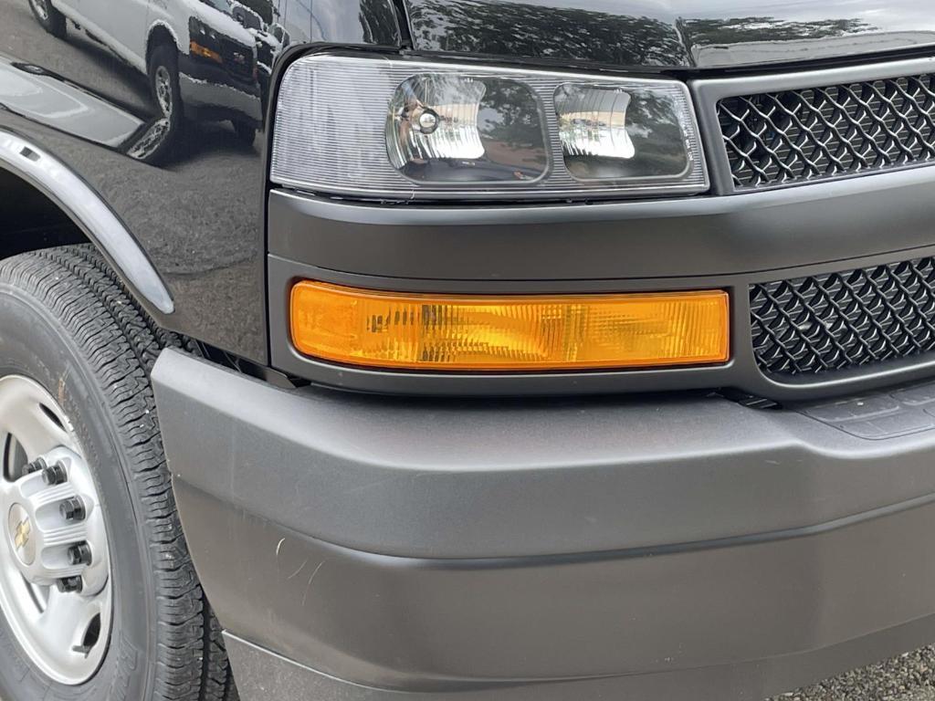 new 2025 Chevrolet Express 3500 car, priced at $60,573