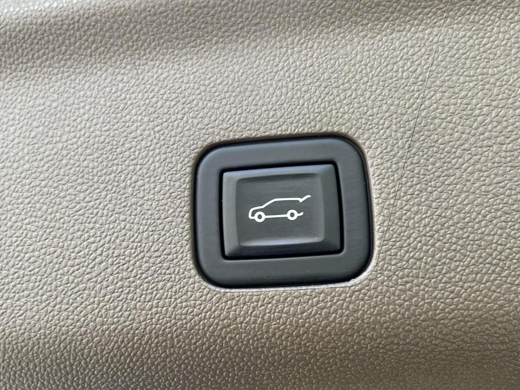 used 2023 GMC Yukon car, priced at $74,500