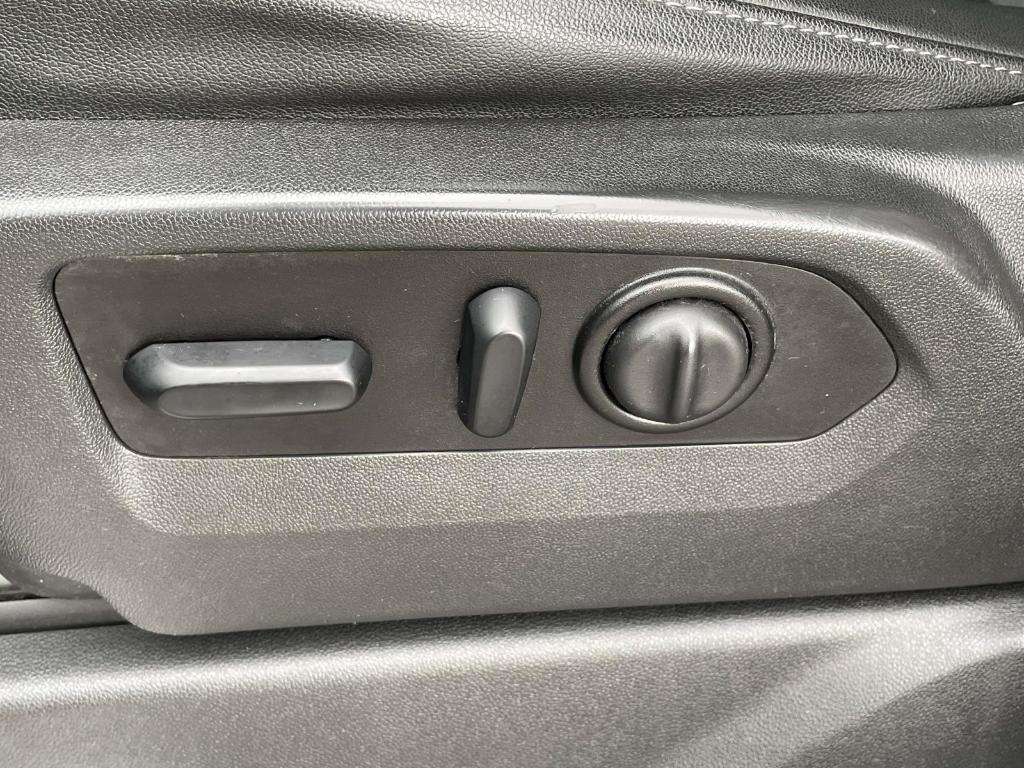 used 2021 Chevrolet Silverado 1500 car, priced at $37,900