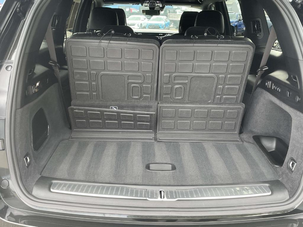 used 2024 Jeep Grand Cherokee L car, priced at $53,900