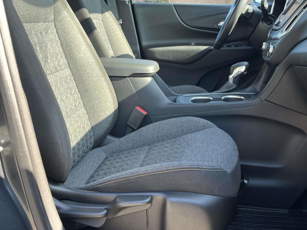 used 2022 Chevrolet Equinox car, priced at $24,500