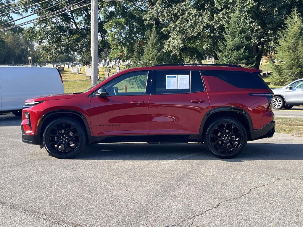 used 2024 Chevrolet Traverse car, priced at $55,400