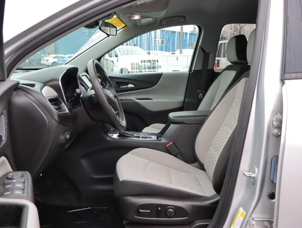 used 2021 Chevrolet Equinox car, priced at $21,900