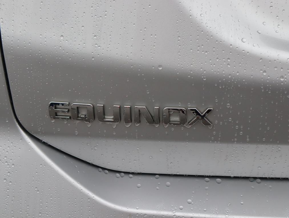 used 2021 Chevrolet Equinox car, priced at $21,900