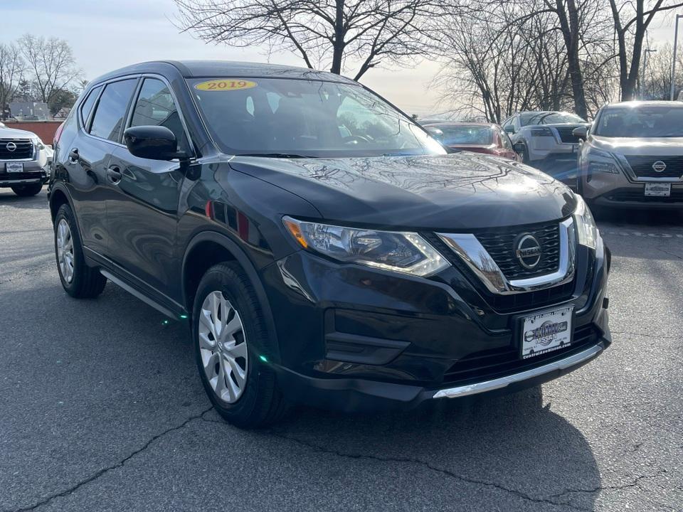 used 2019 Nissan Rogue car, priced at $16,329