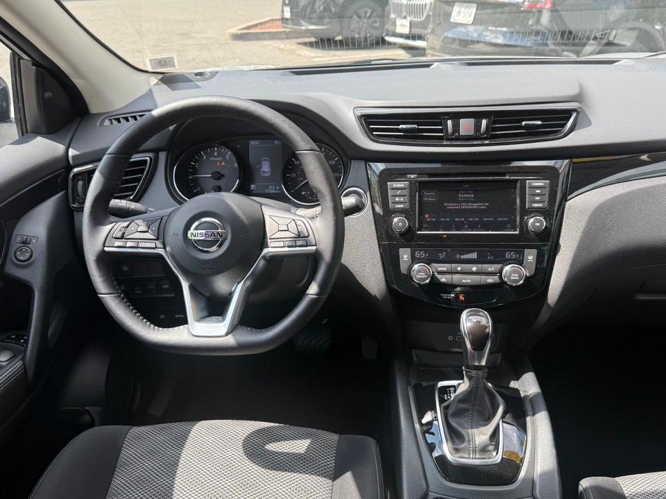 used 2022 Nissan Rogue Sport car, priced at $24,002