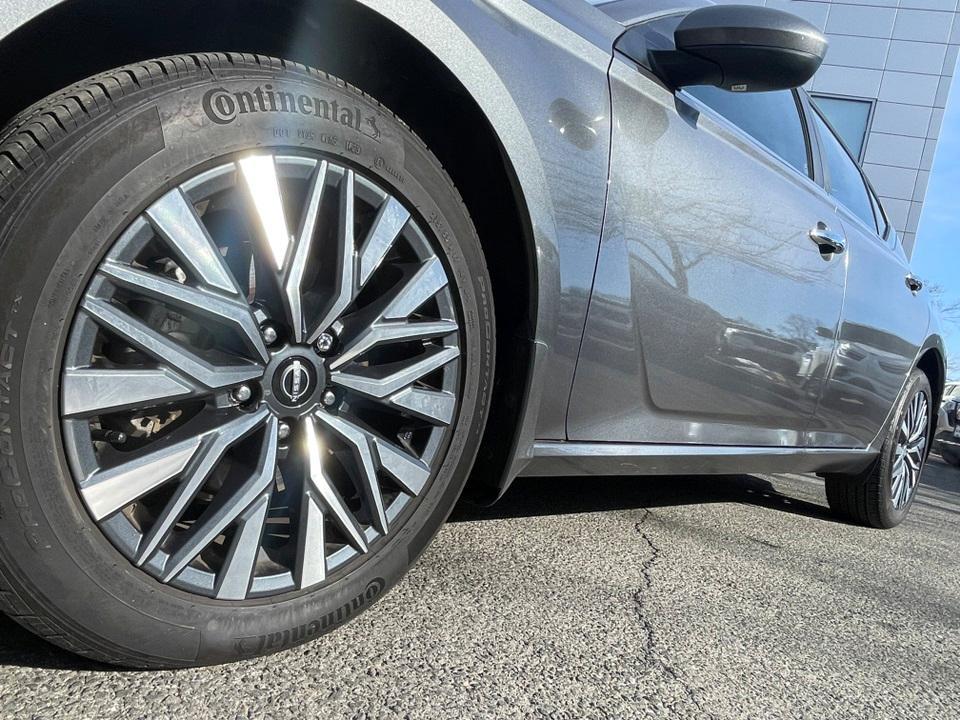 used 2023 Nissan Altima car, priced at $22,523