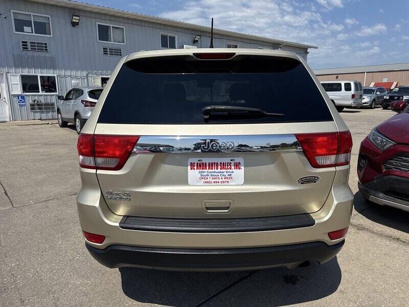 used 2011 Jeep Grand Cherokee car, priced at $11,900