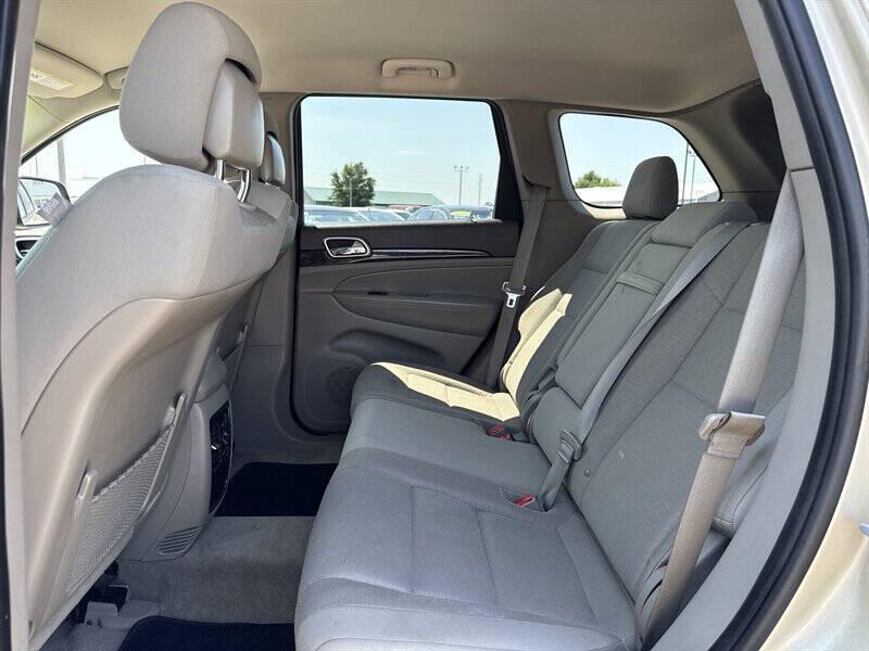 used 2011 Jeep Grand Cherokee car, priced at $11,900