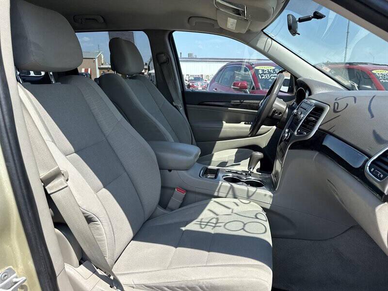 used 2011 Jeep Grand Cherokee car, priced at $11,900