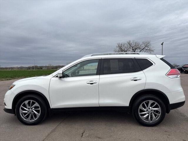 used 2014 Nissan Rogue car, priced at $10,995