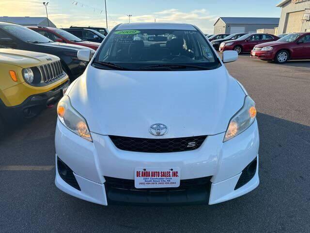 used 2009 Toyota Matrix car, priced at $7,500