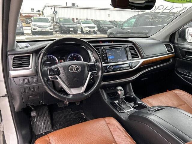 used 2018 Toyota Highlander car, priced at $24,900