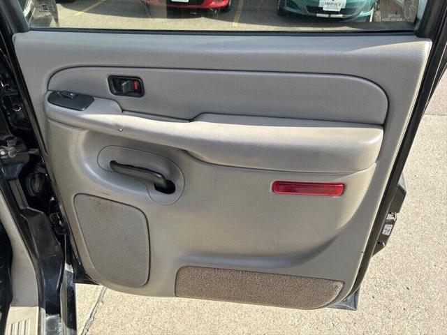 used 2005 GMC Sierra 2500 car, priced at $11,995