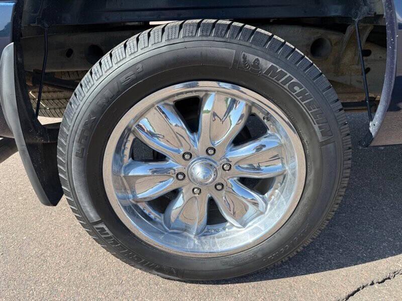 used 2006 GMC Sierra 1500 car, priced at $17,900