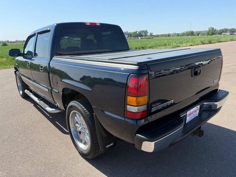 used 2006 GMC Sierra 1500 car, priced at $17,900