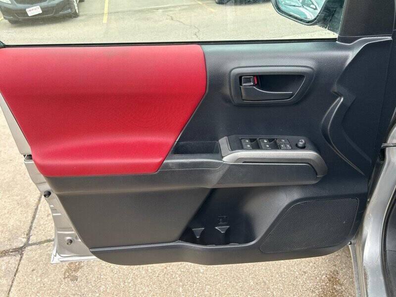 used 2019 Toyota Tacoma car, priced at $22,900