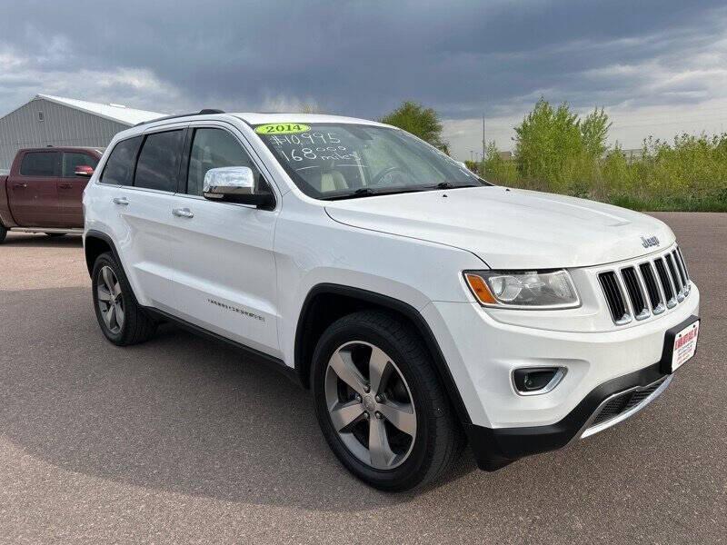 used 2014 Jeep Grand Cherokee car, priced at $10,995