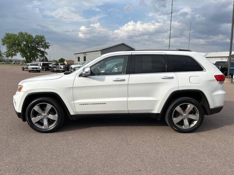 used 2014 Jeep Grand Cherokee car, priced at $10,995