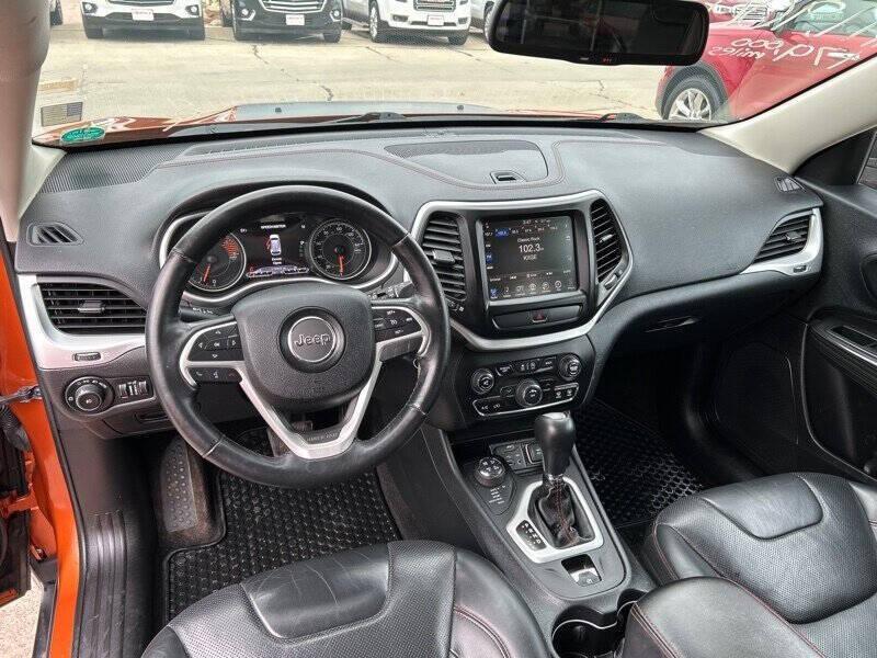 used 2016 Jeep Cherokee car, priced at $10,995