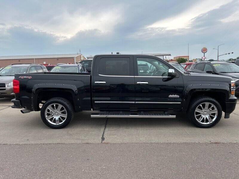 used 2015 Chevrolet Silverado 1500 car, priced at $23,900