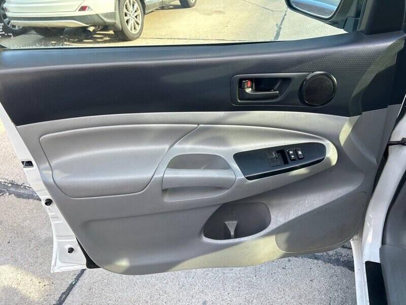 used 2015 Toyota Tacoma car, priced at $12,995