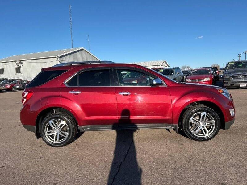 used 2016 Chevrolet Equinox car, priced at $9,900