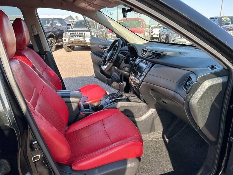 used 2019 Nissan Rogue car, priced at $15,995
