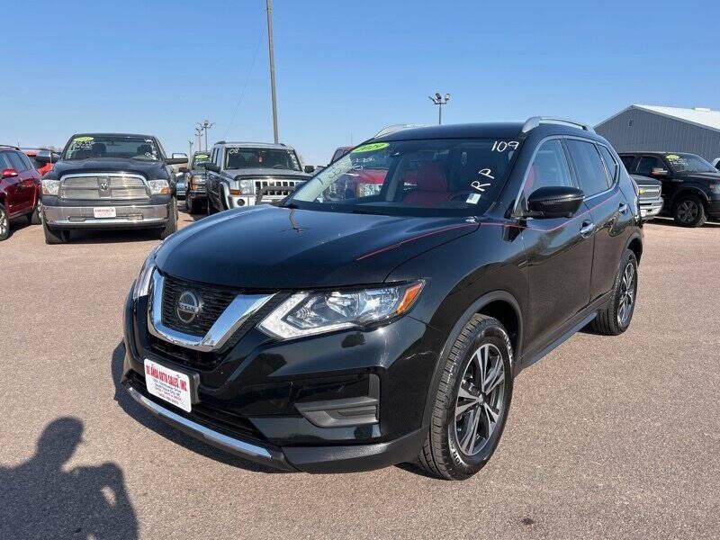 used 2019 Nissan Rogue car, priced at $15,995