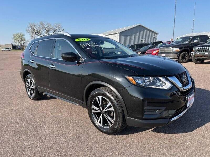 used 2019 Nissan Rogue car, priced at $15,995